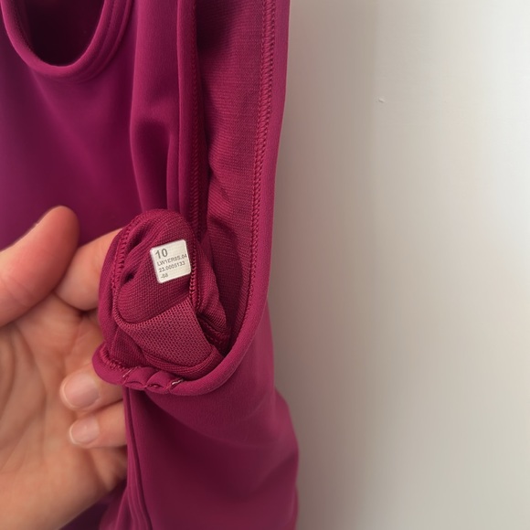 Lululemon Mastered Motion Cropped Training Tank - Picture 8 of 8